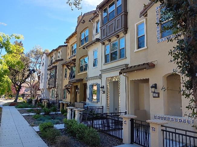 Townhomes in Mountain View